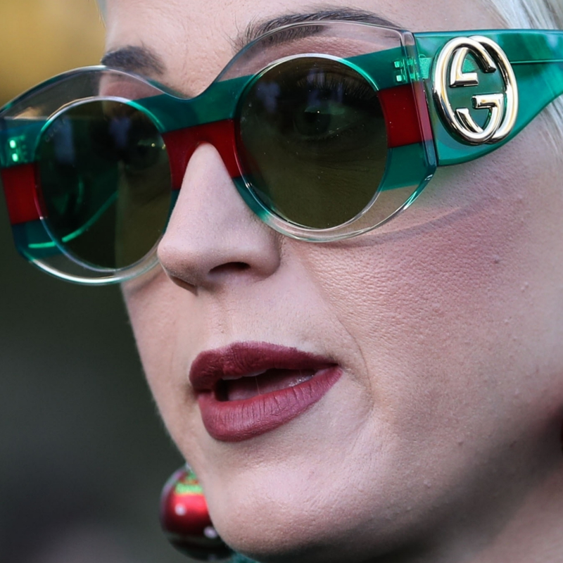 Co się stało z twarzą Katy Perry?