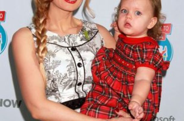 Holly Madison chciała zajść w ciążę z Hugh Hefnerem