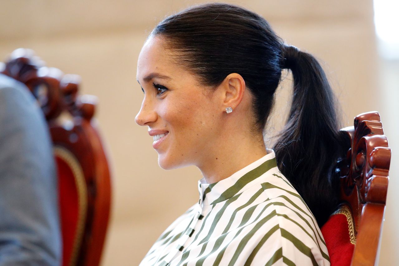 Meghan Markle na spotkanie z premierem Królestwa Tonga przyszła w kucyku ZDJĘCIA Meghan Markle na spotkanie z premierem Królestwa Tonga przyszła w kucyku ZDJĘCIA