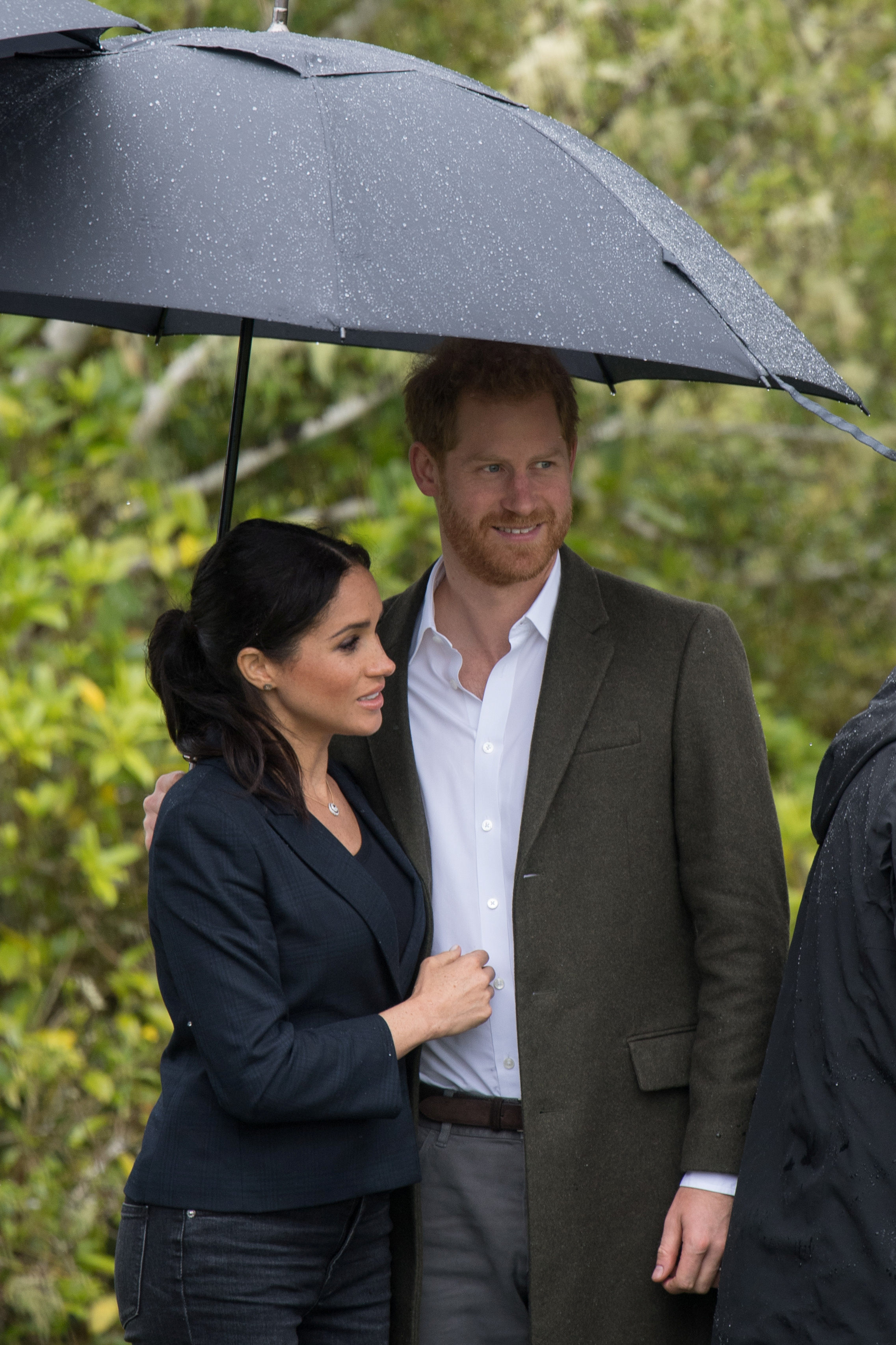 PRYWATNE zdjęcie Meghan i Harry'ego wstrząsnęło Internetem! Brzuszek ma ogromny
