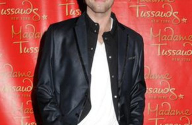 Robert Pattinson – prawdziwy czy woskowy (FOTO)