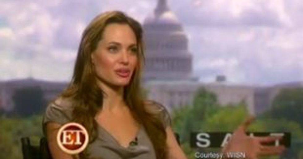 Angelina Jolie chętnie zagrałaby czarownicę u Burtona Angelina Jolie chętnie zagrałaby czarownicę u Burtona