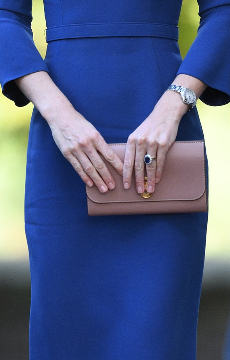 Figura Kate Middleton jest NIEPOKOJĄCA! ONA znika w oczach (ZDJĘCIA)