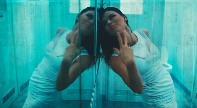 Zapomniana Urbańska grozi, że nagrywa płytę