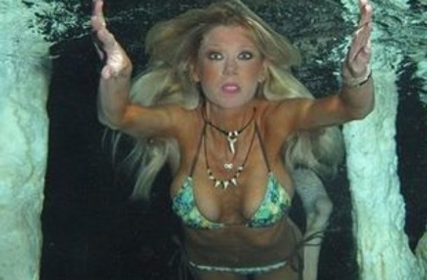 Tara Reid pokazała swoje nagie ciało. Przerażające?