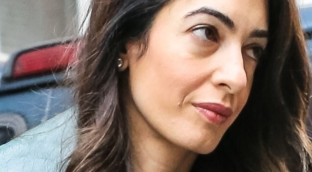 Wychudzona żona Clooneya. Jej wygląd szokuje Wychudzona żona Clooneya. Jej wygląd szokuje