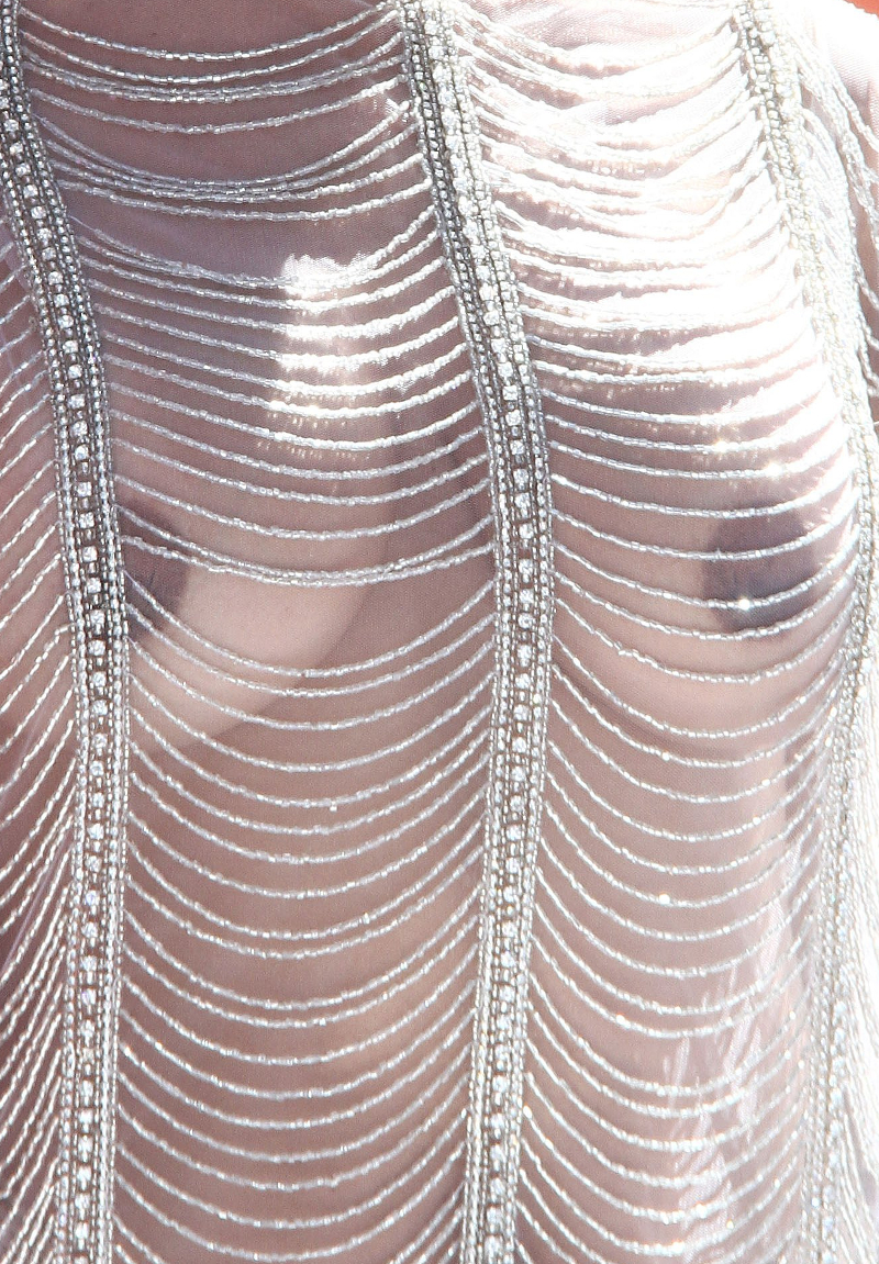 SKANDALICZNA sukienka Alexis Sky! Wyszła prawie NAGO!