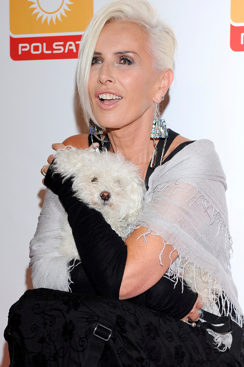 Suczka Ramona tęskni za Korą! Nie chce jeść Suczka Ramona tęskni za Korą! Nie chce jeść