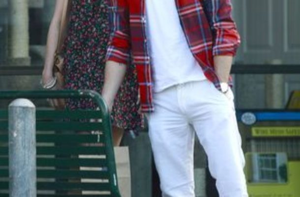 Ed Westwick ma nową dziewczynę? (FOTO)