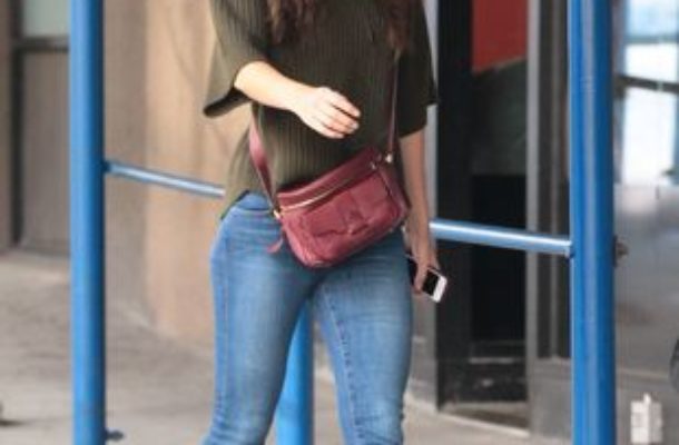 Katie Holmes marzy o roli w 50-ciu twarzach Greya
