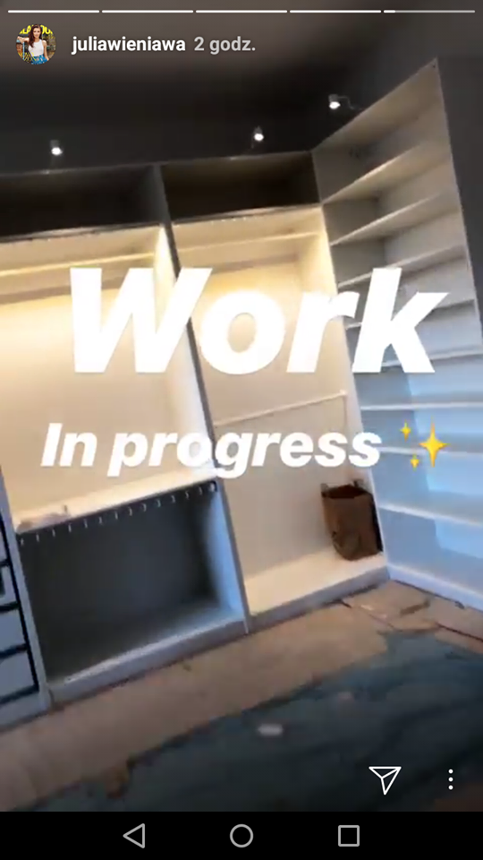 Julia Wieniawa pokazała GIGANTYCZNĄ garderobę w nowym mieszkaniu! Julia Wieniawa pokazała GIGANTYCZNĄ garderobę w nowym mieszkaniu!