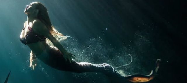 Doda: Miałam profesjonalny syreni ogon z Hollywood! Doda: Miałam profesjonalny syreni ogon z Hollywood!