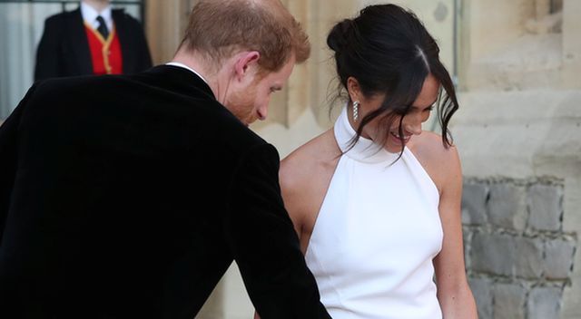Twarz Meghan Markle przed OPERACJAMI!