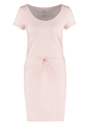 Tylko do niedzieli w Zalando sukienki do 50% taniej!