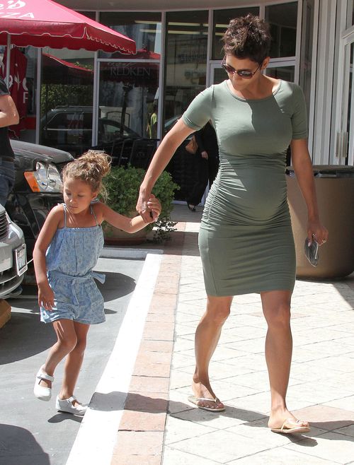 Wszystko, co wiemy o synku Halle Berry