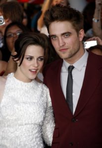 Całujący się Pattinson i Stewart [VIDEO]