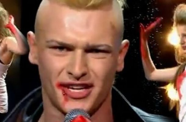 Krzysztof Bandosz – Nowa męska Doda? [VIDEO]