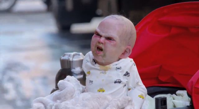 Dziecko diabła na ulicach Nowego Jorku [VIDEO]