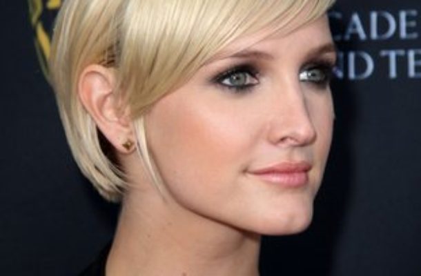 Ashlee Simpson rozkwita u boku nowego chłopaka (FOTO)