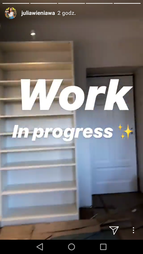 Julia Wieniawa pokazała GIGANTYCZNĄ garderobę w nowym mieszkaniu! 