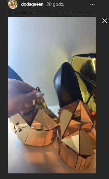 Doda pokazała OGROMNĄ garderobę: to jeden z DWUDZIESTU wieszaków!