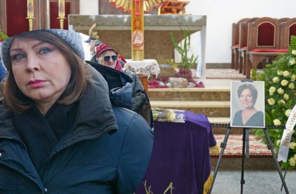Trwa pogrzeb Agnieszki Kotulanki (DUŻO ZDJĘĆ)