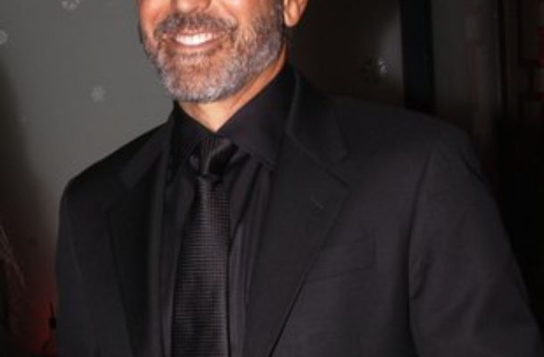 George Clooney jest słaby w łóżkowych scenach