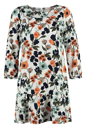 W Zalando rabaty na sukienki i torebki!