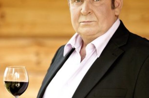 Janusz Rewiński zgolił brodę! (FOTO)