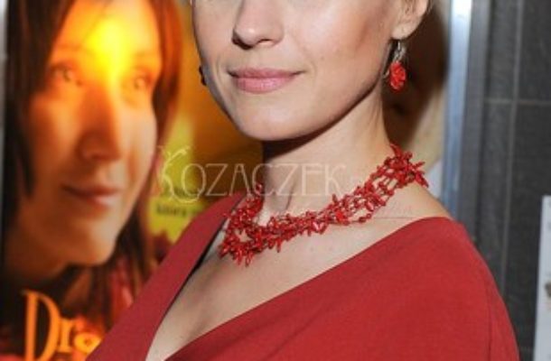 Aleksandra Woźniak w seksownej czerwieni (FOTO)