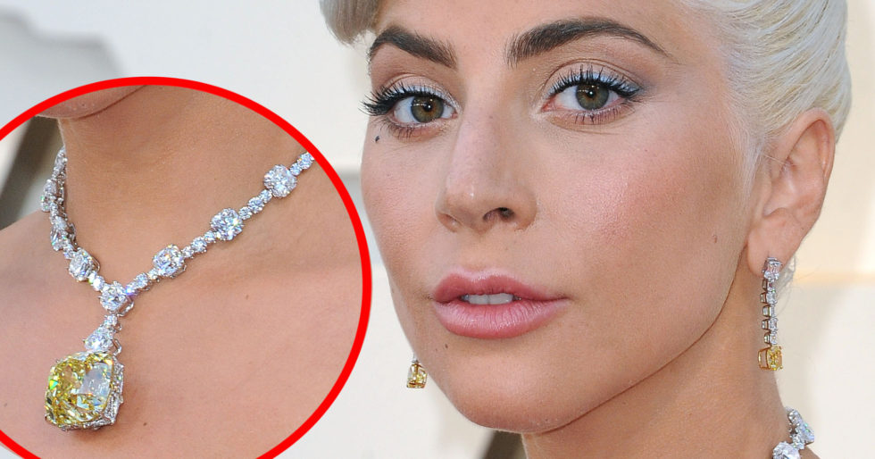 Niezwykły naszyjnik Lady Gagi z Oscarów – ma bardzo ciekawą historię! (ZDJĘCIA) Niezwykły naszyjnik Lady Gagi z Oscarów – ma bardzo ciekawą historię! (ZDJĘCIA)