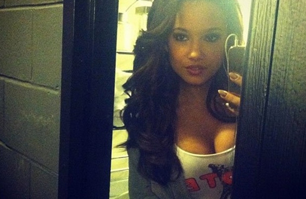 Dziewczyna Justina Biebera ma... męża! 