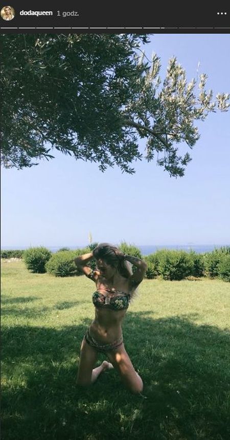 Doda chwali się zgrabną figurą w bikini Doda chwali się zgrabną figurą w bikini