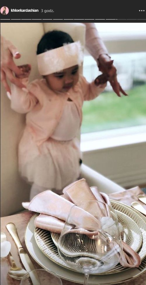 Święto Dziękczynienia u Khloe i Tristana - nie spędzali go z klanem Kardashianów Święto Dziękczynienia u Khloe i Tristana - nie spędzali go z klanem Kardashianów