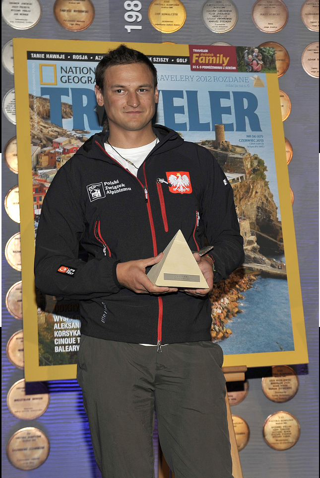 Przerażające zdjęcie polskiego alpinisty: dostałem w głowę kamieniem Przerażające zdjęcie polskiego alpinisty: dostałem w głowę kamieniem