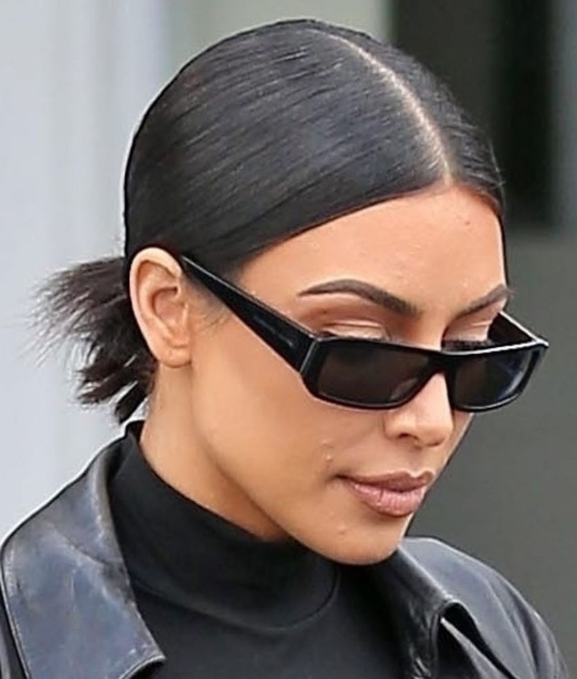 Kim Kardashian jest zdesperowana - łuszczyca zaatakowała jej twarz 