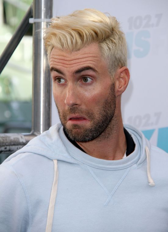 Adam Levine przeprasza WSZYSTKIE BYŁE DZIEWCZYNY!