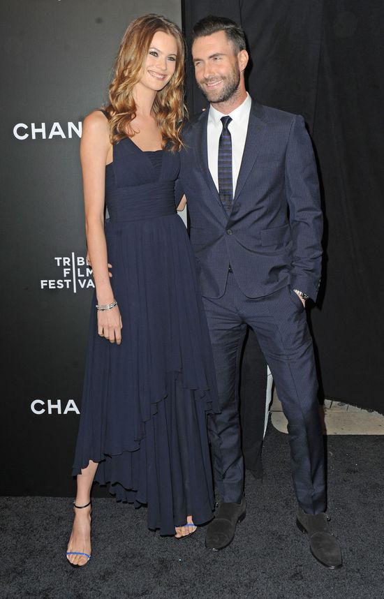 Adam Levine przeprasza WSZYSTKIE BYŁE DZIEWCZYNY!