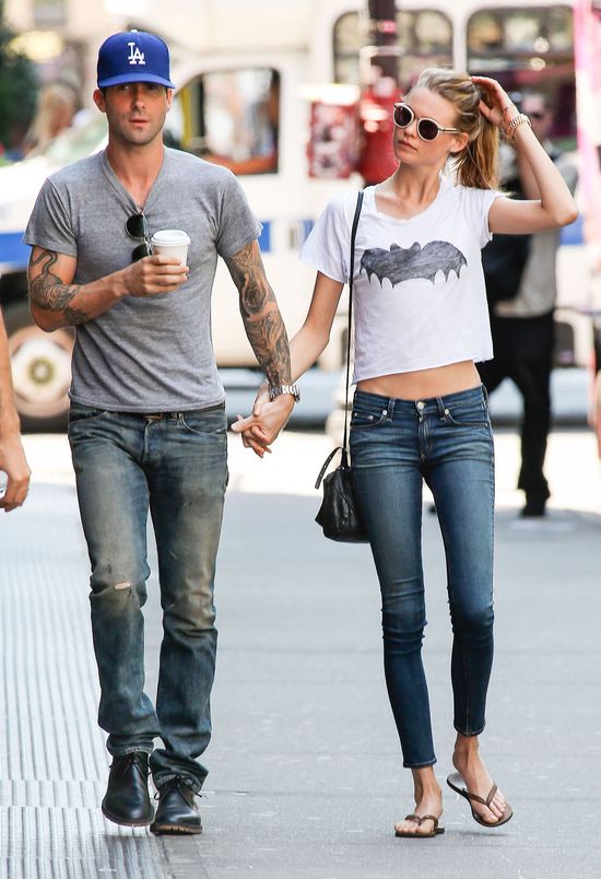 Adam Levine zaliczył wpadkę przed Behati Prinsloo 
