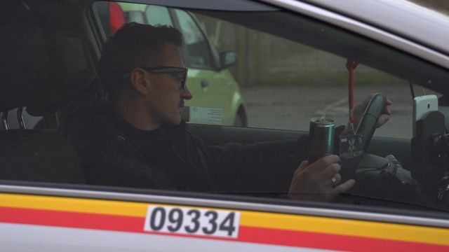 Adam Małysz jako prima aprilisowy taksówkarz [VIDEO]