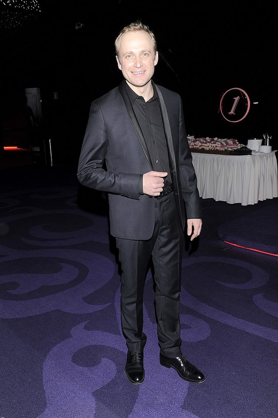 Adamczyk tańczy do disco polo! VIDEO