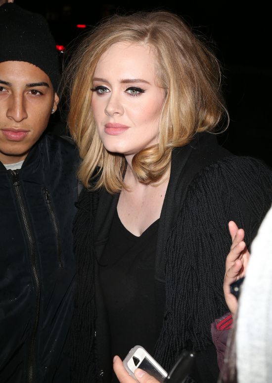 Adele rozpłakała się na koncercie Adele rozpłakała się na koncercie