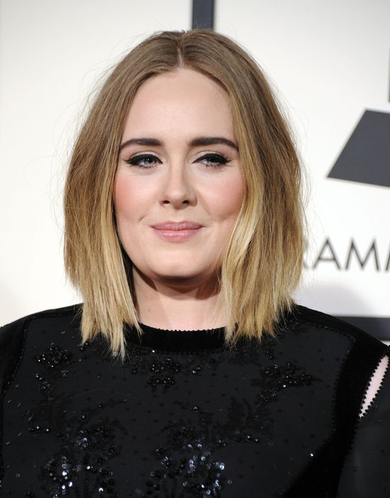 Adele wyjaśnia wpadke na Grammy (VIDEO) Adele wyjaśnia wpadke na Grammy (VIDEO)