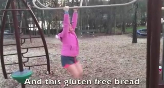 Ta przeróbka Hello ma już ponad 15 MILIONÓW wyświetleń na FB Ta przeróbka Hello ma już ponad 15 MILIONÓW wyświetleń na FB