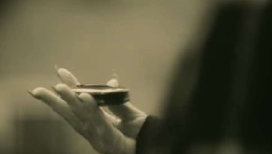 Internet śmieje się z teledysku Adele (AUDIO)