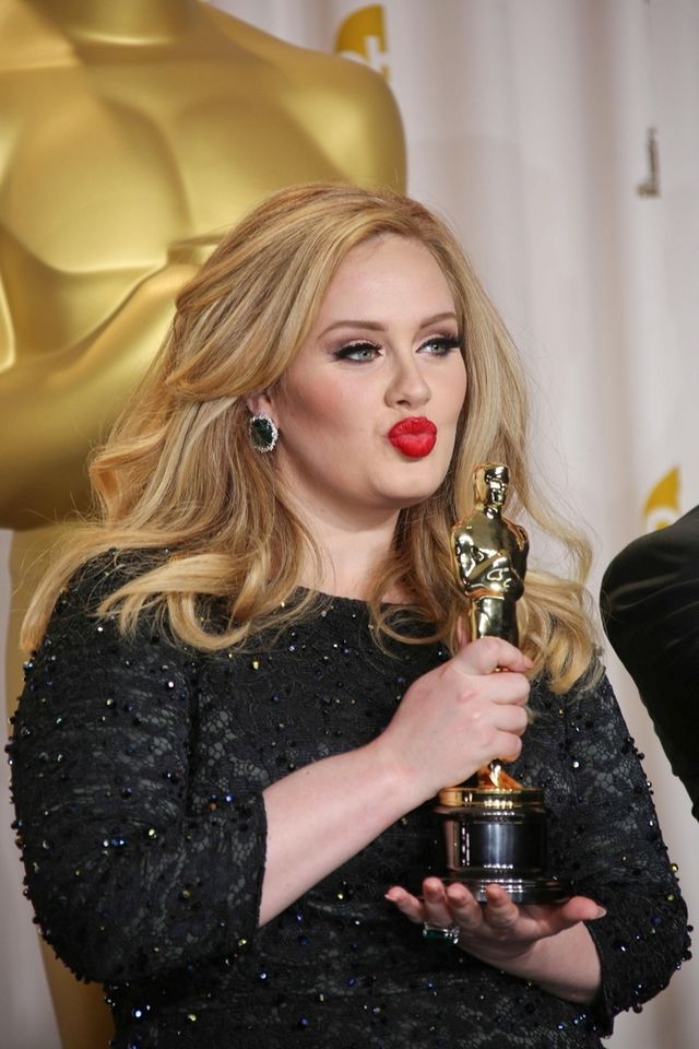 Adele podpisze REKORDOWY kontrakt płytowy z Sony?