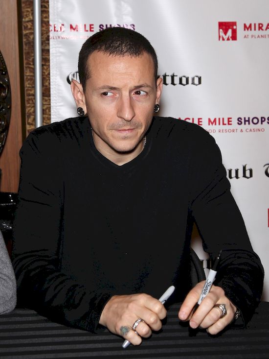 Wzruszające pożegnanie Chestera Beninngtona przez Linkin Park