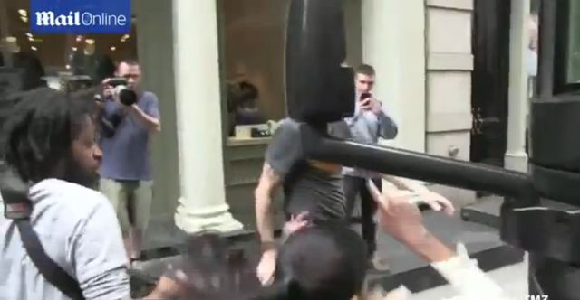 Adriana Lima miała wypadek na planie zdjęciowym (VIDEO)