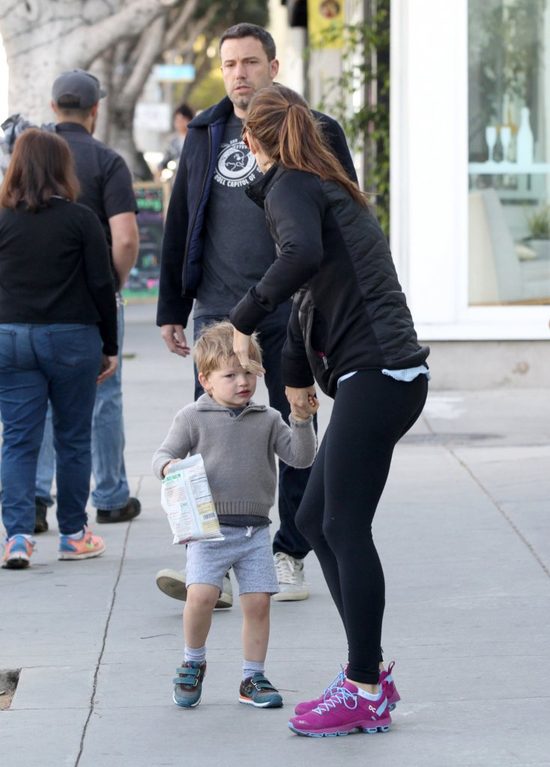 Ten chłopiec będzie miał w życiu z górki? (FOTO)