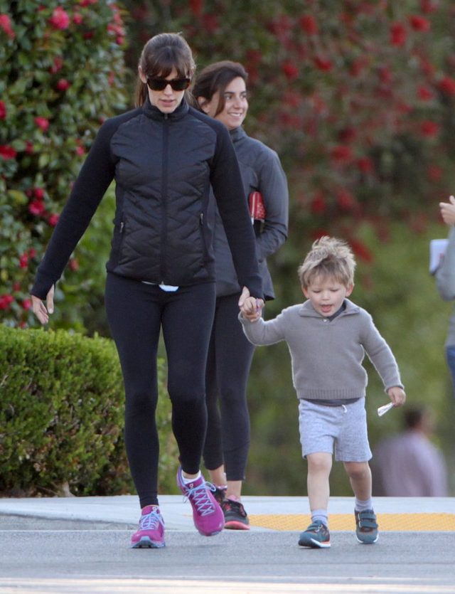 Ten chłopiec będzie miał w życiu z górki? (FOTO)